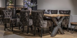 UrbanSofa-Robin-tafel-Amy-stoel-2560x1280-1-1280x640