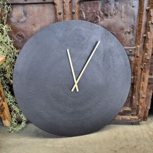 Zwarte antieke ronde klok (Ø70 cm)