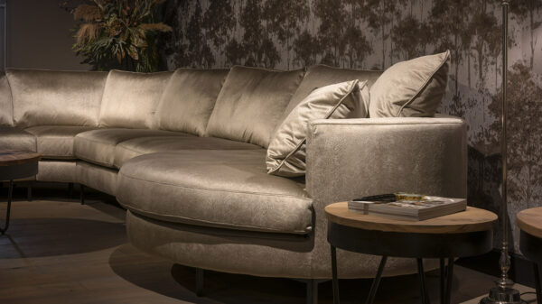Loungebank Lausanne rond van UrbanSofa