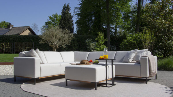 Urbansofa outdoor stoffen tuinbanken marbella hoekbank sunbrella natte linen chalk marbella hocker sunbrella natte linen chalk website 2