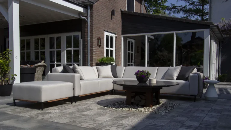Tuinbank Marbella van UrbanSofa