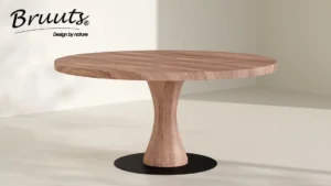 eettafel rond kolompoot vaas