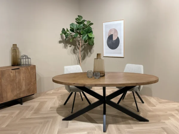 Eetkamertafel Rocky
