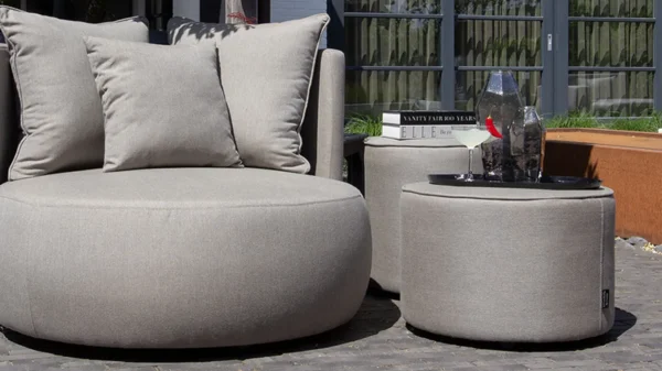 UrbanSofa Outdoor Bellagio Poefen high en low in Natte Grey Chine