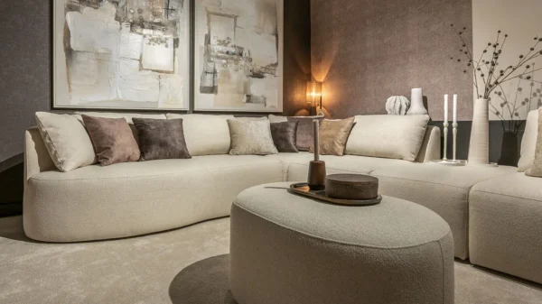 UrbanSofa Evi Hoekbank met Hocker in Manilva Nature detail