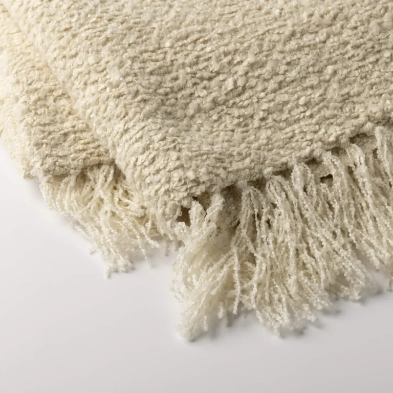 Plaid SENNA 140×180 cm – 100% gerecycled – Tofu – beige