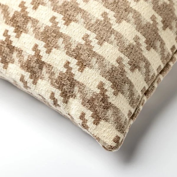 Sierkussen 30x50 cm hoii charlotte natural beige detail 2000x2000