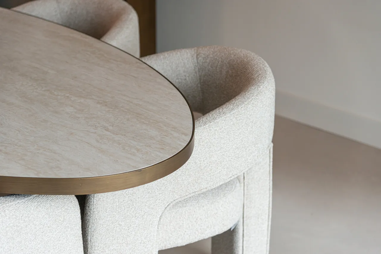 Eettafel Tivoli white oval 230