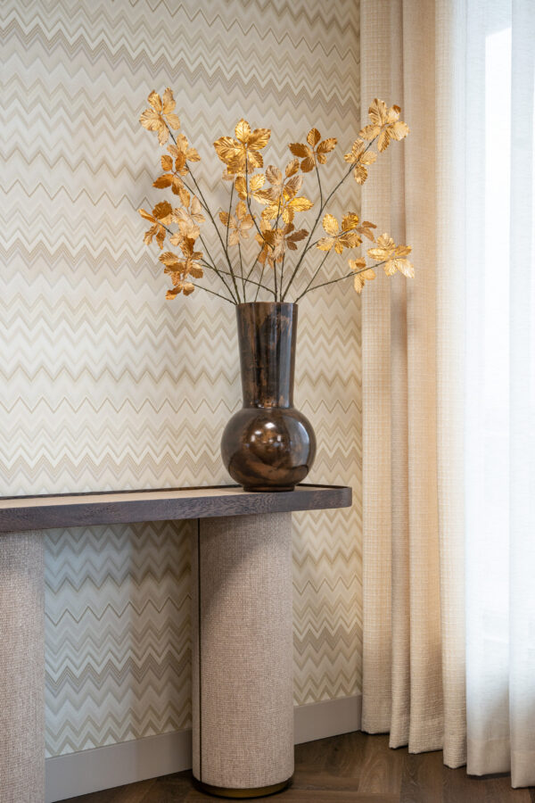 Vaas Jolise copper large