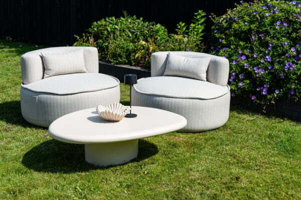 Buiten salontafel Urban Bloom sandstone
