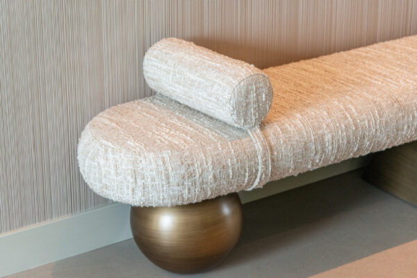 Bank Alexander Jones beige angora (Geneva)