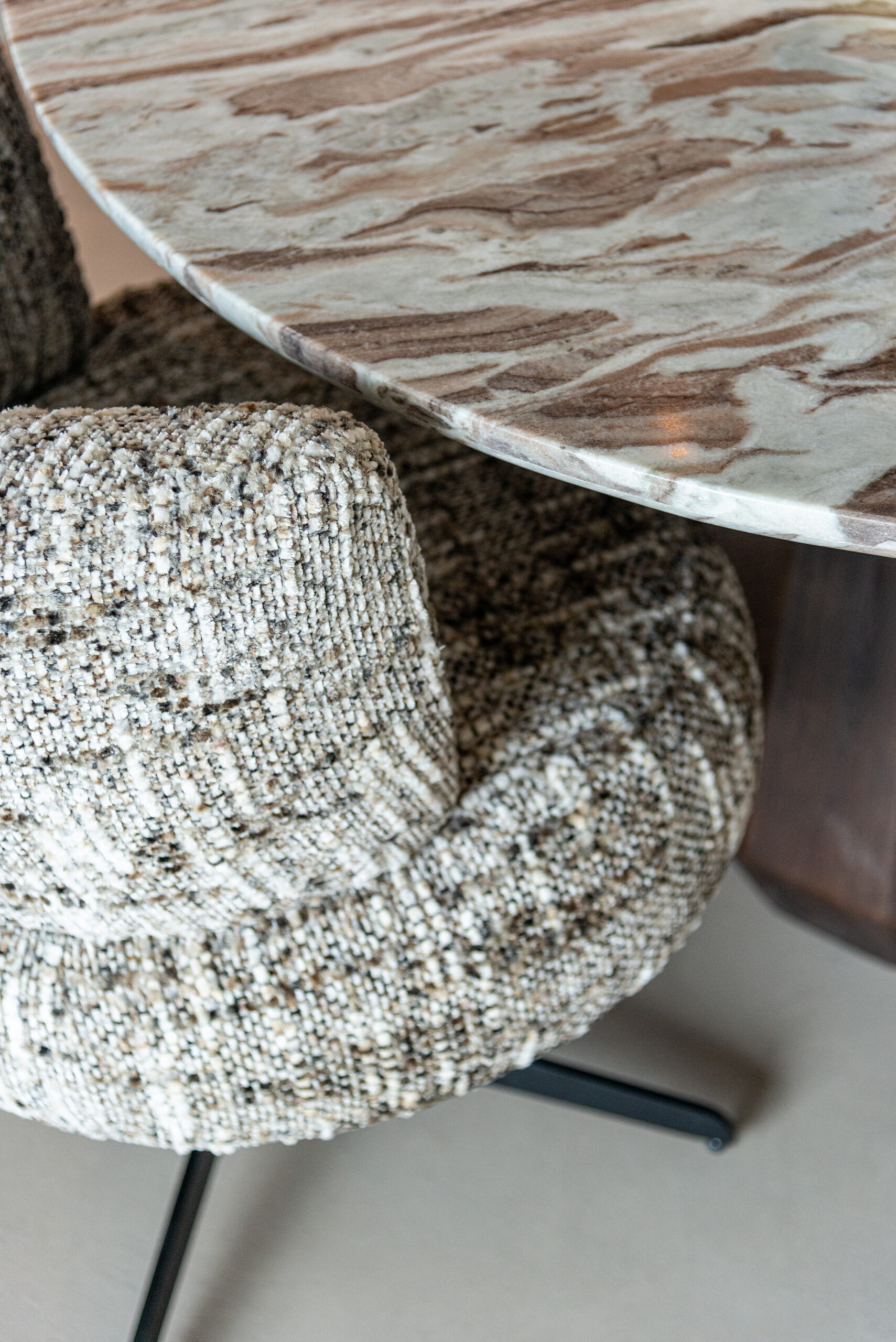 Eetkamerstoel Alexis brown omara swivel - Afbeelding 11